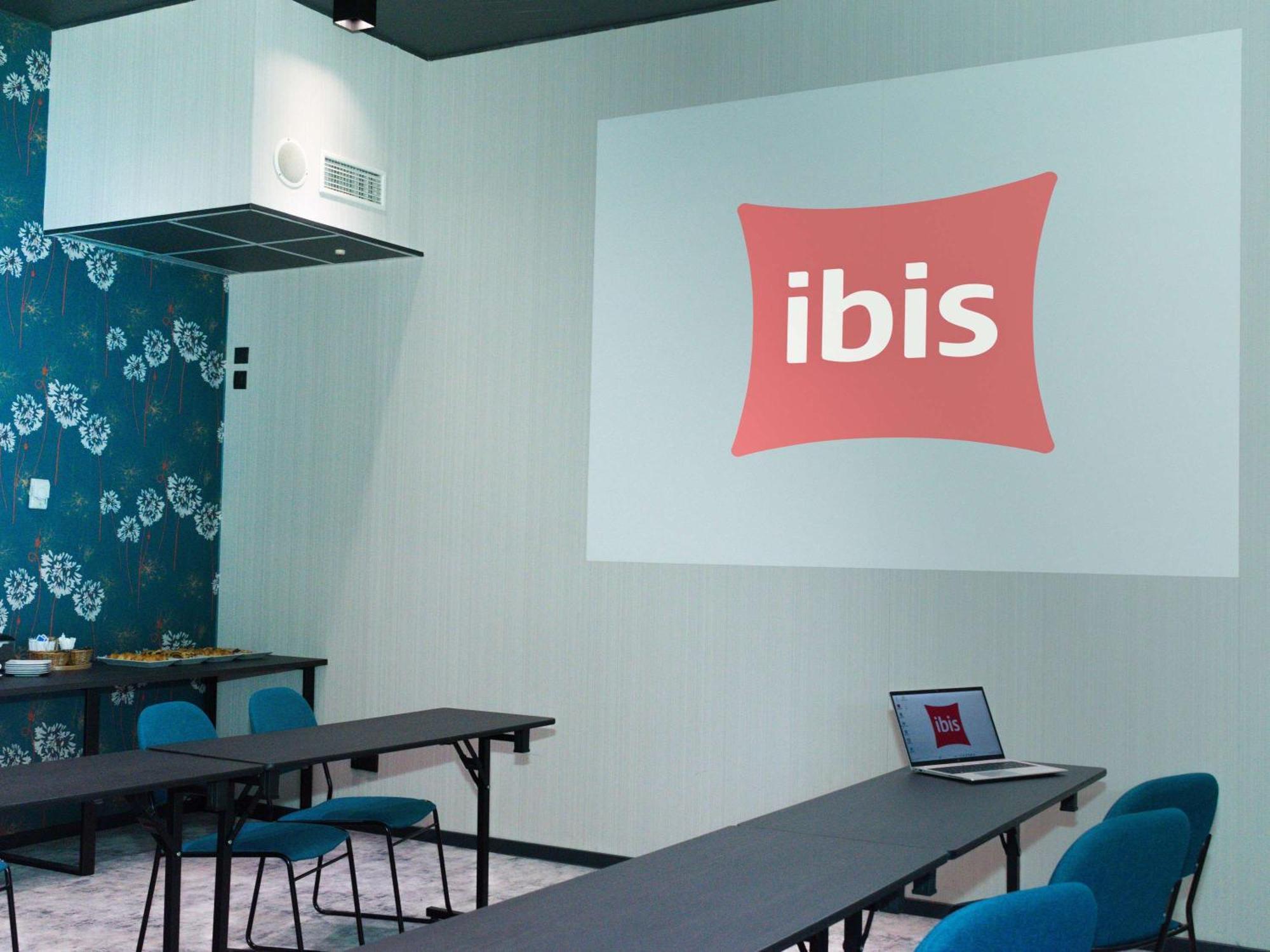 Hotel Ibis Katowice - Zabrze Exterior foto